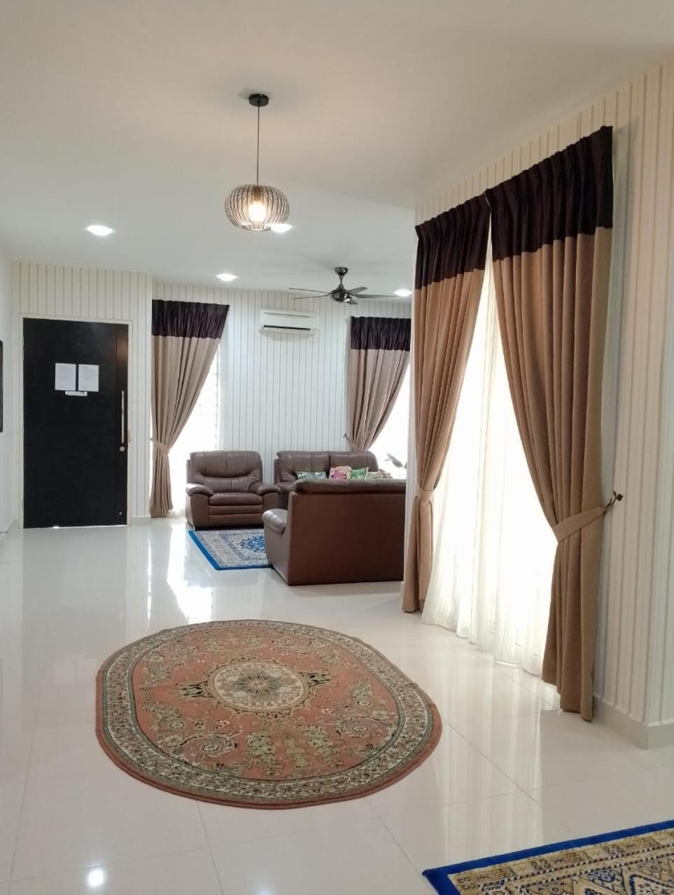 Juniper Homestay Putrajaya Presint 11 Exteriör bild
